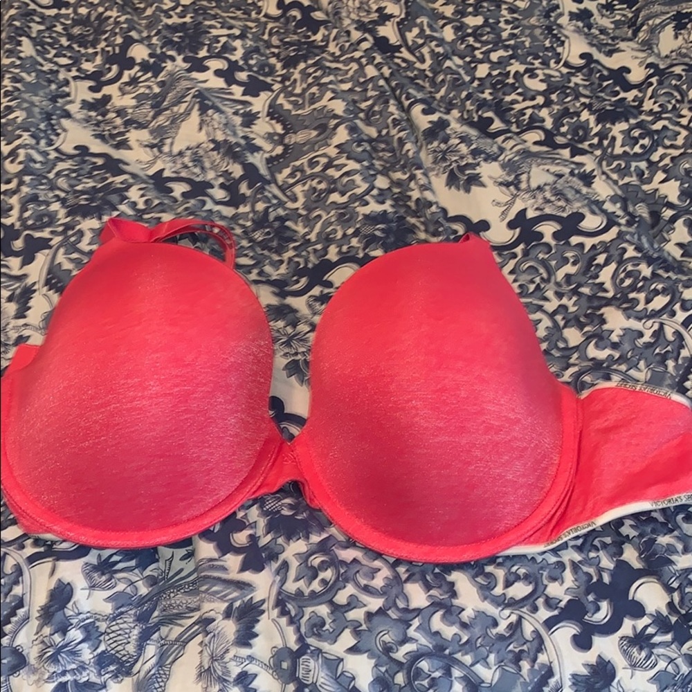 VS Bra